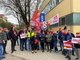 Warnstreik und Menschenkette bei Witzenmann Pforzheim