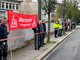 Warnstreik und Menschenkette bei Witzenmann Pforzheim